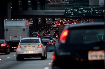 Auto Industry Pushes for Bold Fiscal Reform in Budget to Recover from Sales Slump