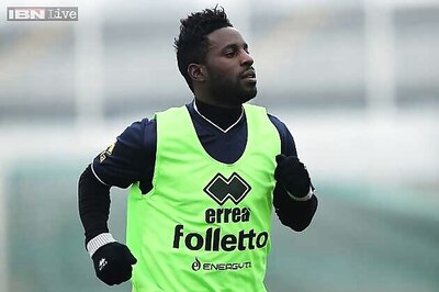 Serie A strugglers Parma sign Silvestre Varela, Cristian Rodriguez