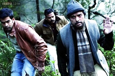 Tamil actor Karthik joins Congress; dissolves his own party