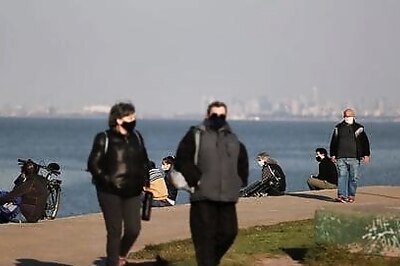 Argentina exceeds 300,000 coronavirus cases, 6,000 deaths - health ministry