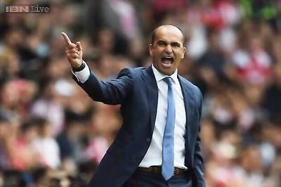 Roberto Martinez calls for unity after protest by Everton fans