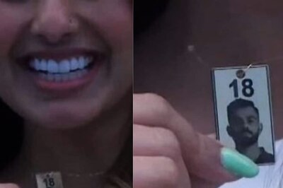 Pakistani Cricket Fan Wearing Virat Kohli Pendant During India vs Pak Match Goes Viral