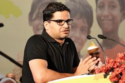 To Get TMC Poll-ready, Prashant Kishor Sets Barcode Bait to Catch Leaders Dodging Party Meetings