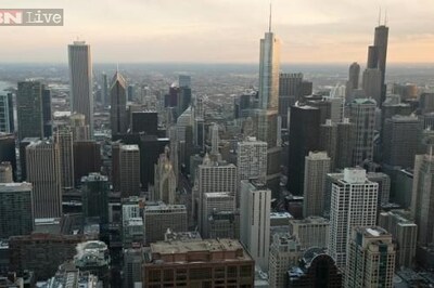 In violent weekend, at least 40 people shot in Chicago