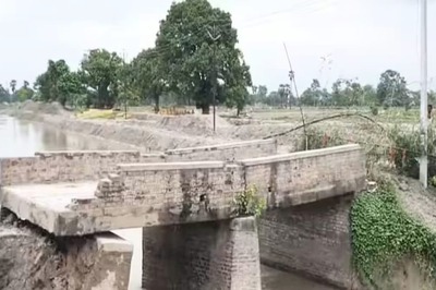 Another Bridge Collapses In Bihar's Siwan District, Seventh Such Incident In 15 Days | Watch