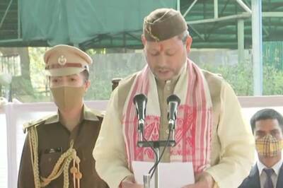 Often Rapped by Former U'khand CM in Days of Youth, Tirath Singh Rawat Meets His Guru