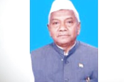 Ex-Union Minister Manikrao Gavit Dies at 87 in Maharashtra