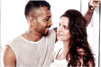 Hardik Pandya, Natasa Stankovic Gaze Into Each Other's Eyes in New Picture from Maternity Shoot