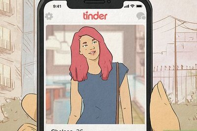 How to Talk to a Girl on Tinder Without a Bio