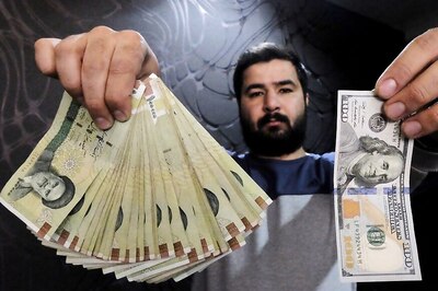 Amid US Sanctions Threat, Iran's Rial Hits Record-low of 100,000 to the Dollar