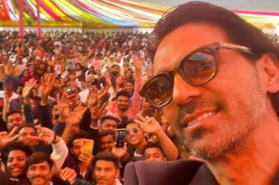 Arjun Rampal Kick-starts 2023 on 'Perfect' Note, Attends Mass Wedding Charity Event in Vadodra