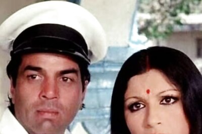 Sharmila Tagore Turns 79: Relive the Timeless Romance with Dharmendra in These 5 Classic Films
