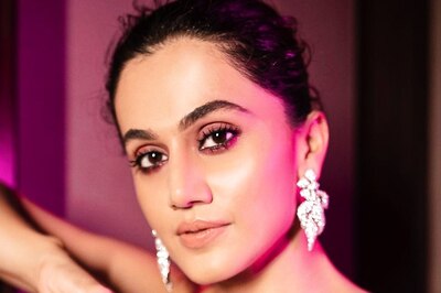 Taapsee Pannu Gets Into a Heated Argument With a Reporter, Says 'Sir Nahi Hu, Aap Gender Theek Kijiye'
