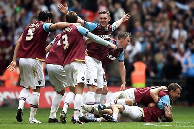 West Ham edge Blackpool to win promotion to EPL