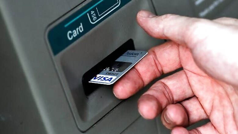 Private, public sector banks on strike on Tuesday
