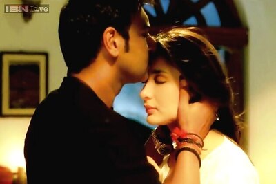 Understand scribes better after 'Satyagraha' role: Kareena