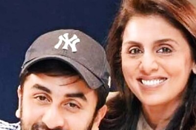 When Neetu Kapoor Cried After Ranbir Kapoor Placed His First Paycheck At Her Feet: 'Like A Good Boy...'