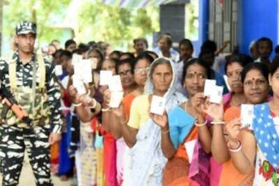 Several People Killed as West Bengal's Rural Areas Vote in Panchayat Polls