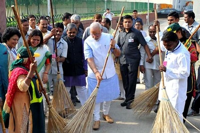 Karnataka, Delhi, Tamil Nadu lead Swachh Bharat campaign