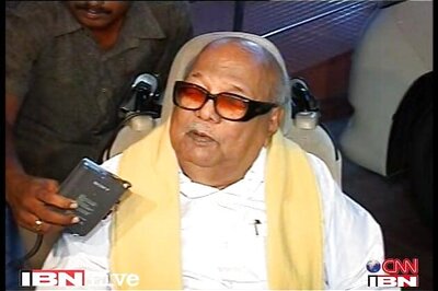 TN: Court summons Karunanidhi in defamation case