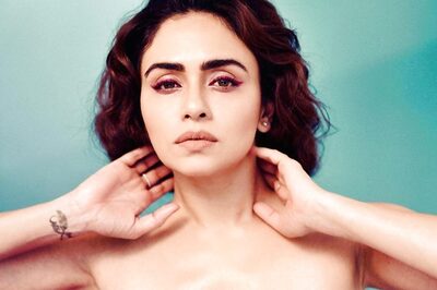 Amruta Khanvilkar’s Chandramukhi Poster On An Aircraft, A First For Marathi Industry
