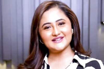 Bangladesh Violence: Rashami Desai's Reaction To Video Of Hindu Girl Being Attacked Viral