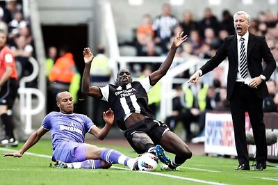 Newcastle boss Pardew charged with misconduct