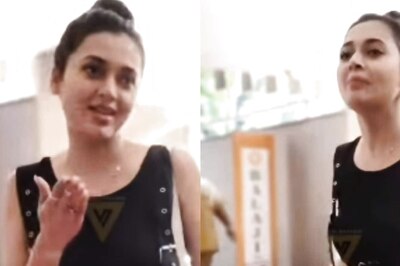 Naagin 6 Star Tejasswi Prakash Gets Mobbed, Screams 'You've Blocked Me From Everywhere'