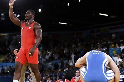 Wrestler Lopez Nunez wins gold for Cuba