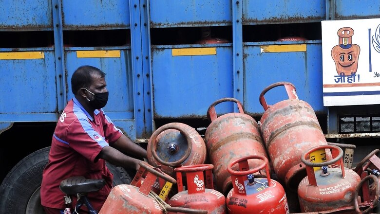 Commercial LPG Cylinder Gets Costlier by Rs 25; Check Prices Here