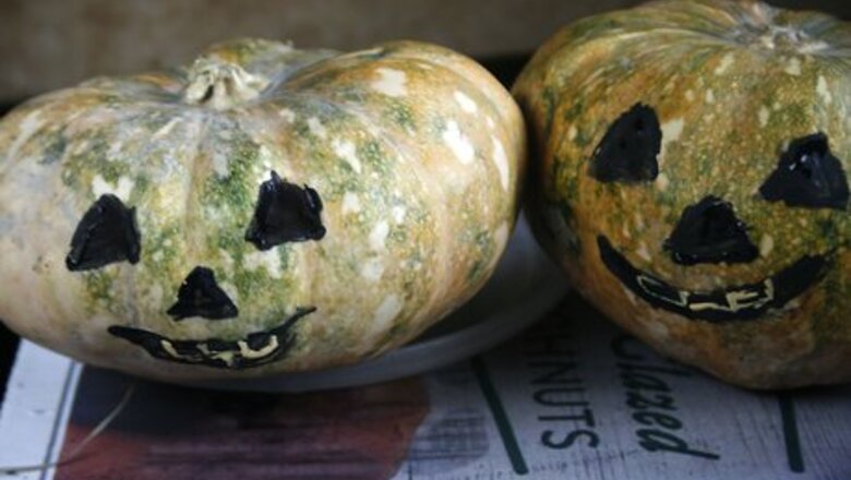 How to Decorate Mini Pumpkins