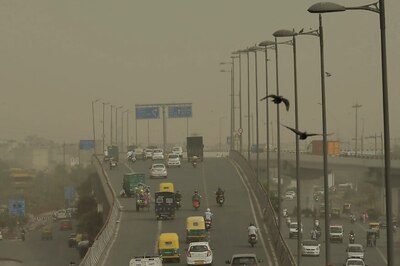 Dust Storm Predicted in Delhi Even as National Capital Reels Under Scorching Heat