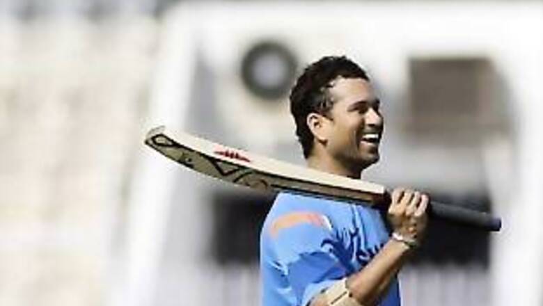 Awesome Sachin after awesome India fill up Twitter