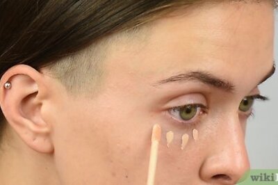 How to Do Winged Eyeliner