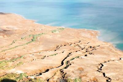 Declining Groundwater Level a Big Challenge for India, Says Jal Shakti Minister