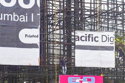 60 Out Of 62 Hoardings In Mumbai Lack Govt Approval, Reveals Maharashtra Housing Body Survey