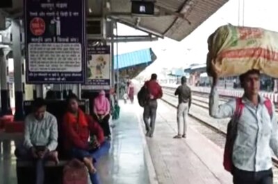 Chhattisgarh Daily Wage Earners Among Worst Affected By Cancellation of Trains