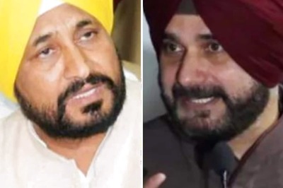 Sidhu vs Channi: PCC Chief Opens New Front Against Punjab Govt, Threatens Hunger Strike; Here's Why