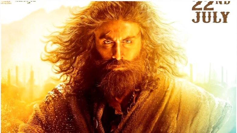 Internet Noticed This Major Goof-Up in Shamshera, Now They Can't Stop Trolling Film