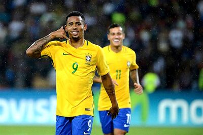 Gilberto Silva: Gabriel Jesus Must Keep An Open Mind at Man City