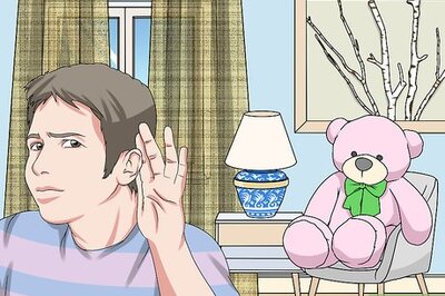 How to Detect Hidden Cameras and Microphones