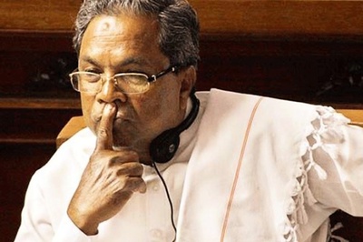 Congress Karnataka Leader Siddaramaiah Slaps Party Worker, Caught on Camera