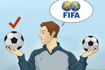 How to Knuckle a Soccer Ball