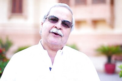 Pakistan Filmmaker Jami Accuses Dawn Newspaper CEO Hameed Haroon of Raping Him