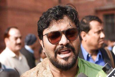 Union Minister Babul Supriyo Barred From Entering Tense Asansol-Raniganj Area, Booked