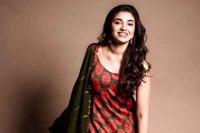 Krithi Shetty Make Our Days 'Brighter' In Kurti And Palazzo Floral-Printed Set