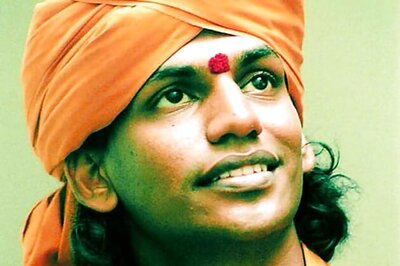 HMK pained by anointment of Nithyananda