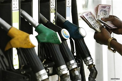 Petrol price hike fails to lift rupee