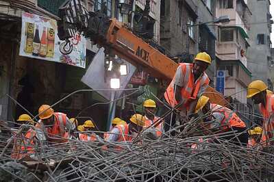 Kolkata bridge collapse death toll 24, officials say those buried may be dead