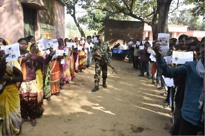 As Many as 10 Turncoats Fail to Win Seat in Jharkhand Elections, Only Few Emerge Victorious